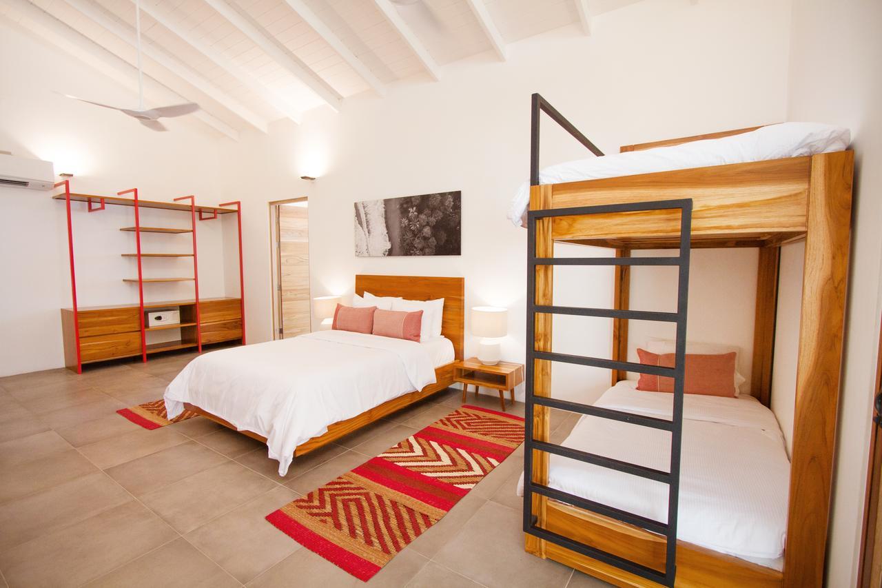 The Gilded Iguana Hotel Nosara